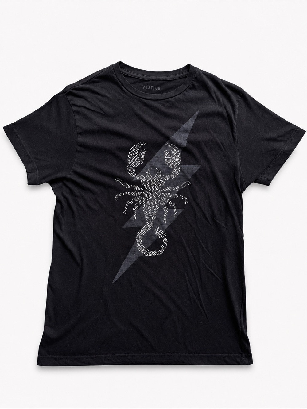 Reworked VESTIGE Scorpion Graphic T-Shirt – One-of-a-Kind by Tropicália